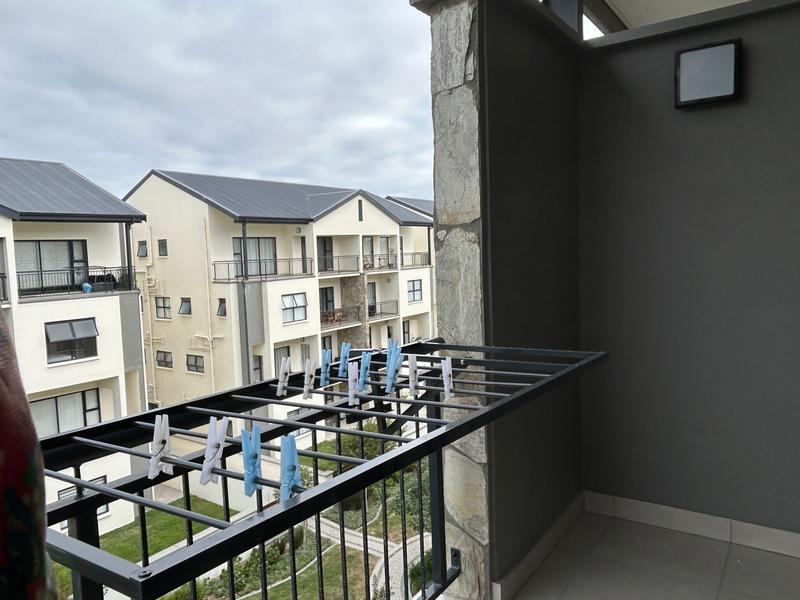 1 Bedroom Property for Sale in Sandown Western Cape